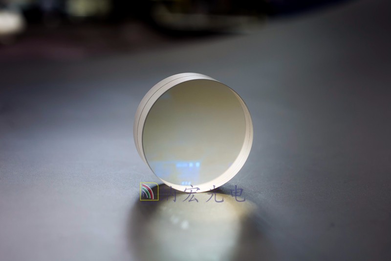 膠合好之后的透鏡