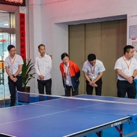 納宏光電開展早上問早活動